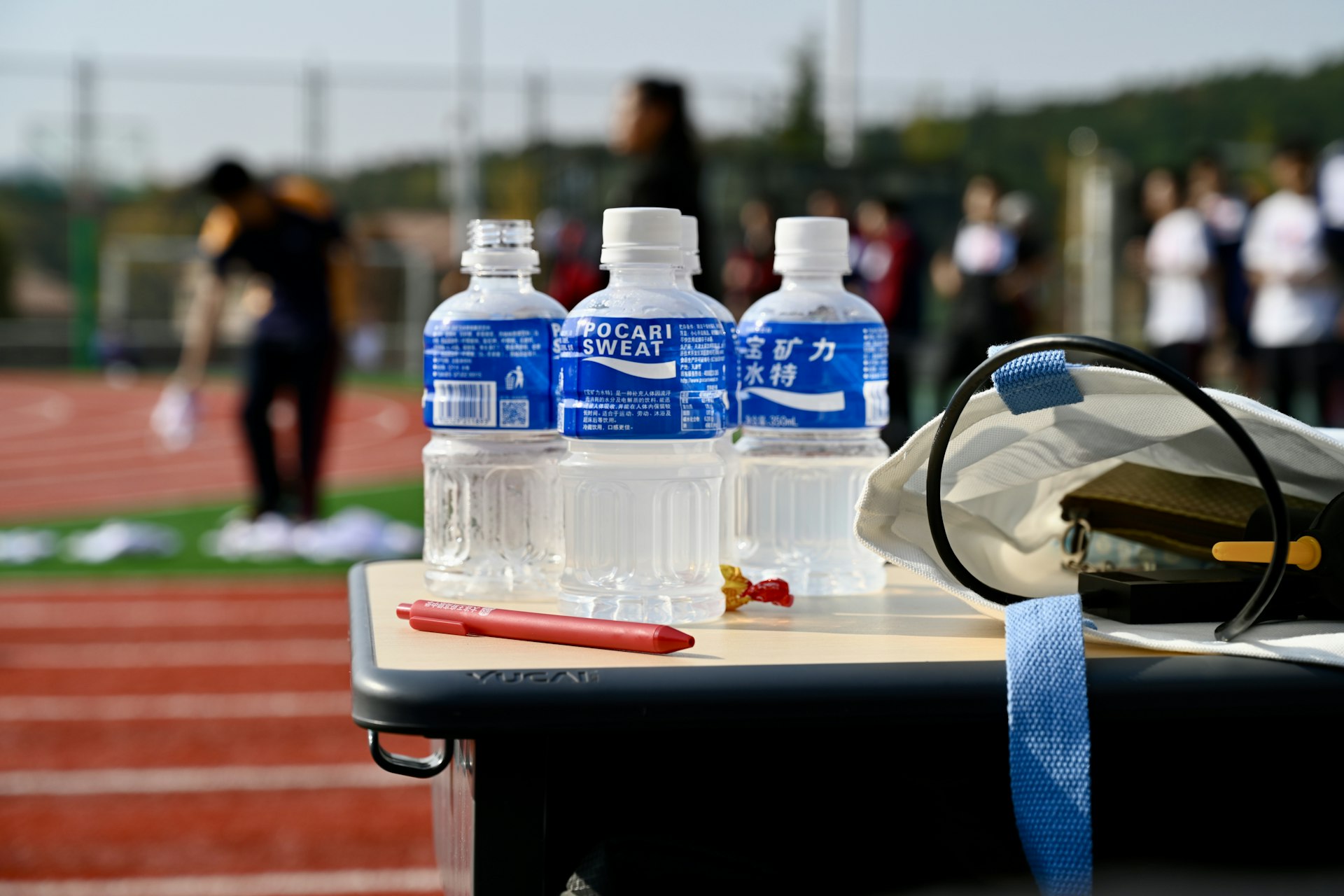 How Wearable Hydration Monitors Are Transforming Athletic Performance and Safety